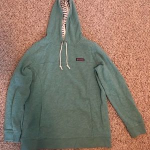 Vineyard vine hoodie pullover